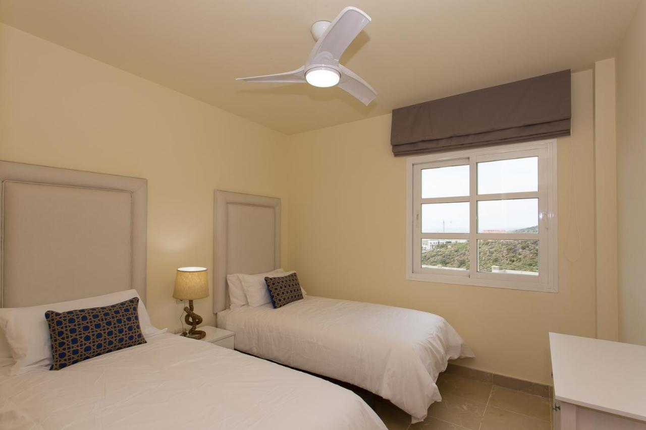 Manilva Townhouse With Spectacular Views Of Gibraltar 빌라 외부 사진