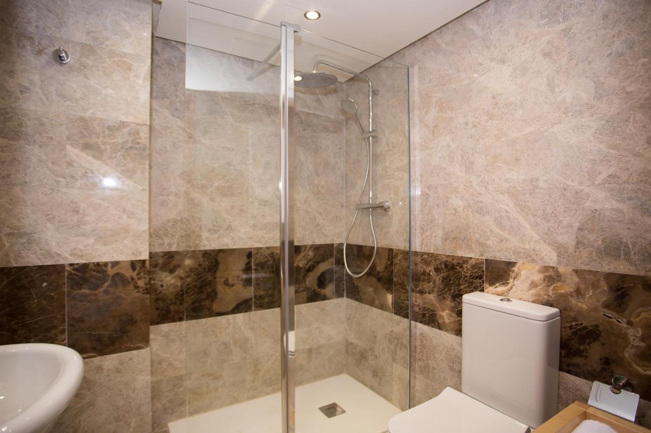 Manilva Townhouse With Spectacular Views Of Gibraltar 빌라 외부 사진